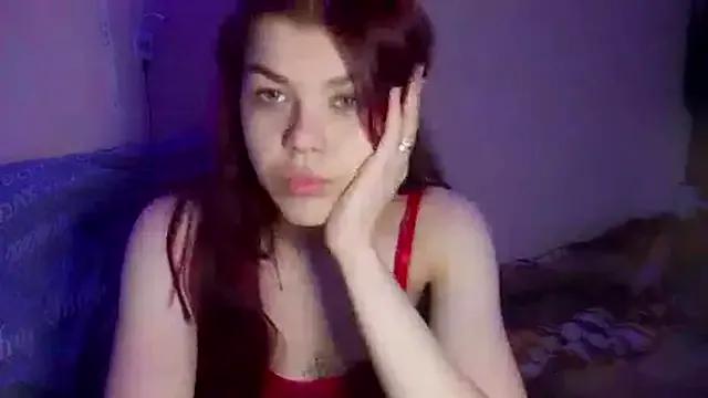 StripChat linavox is Freechat linavox — remove 1 strap from my top