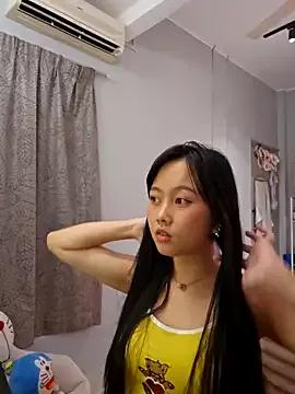 Group lirz06 on StripChat