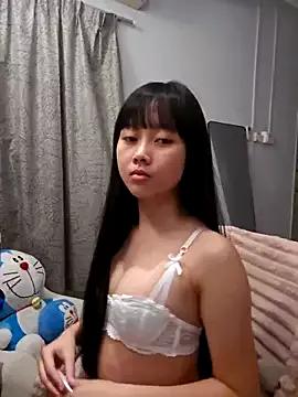 Group lirz06 on StripChat