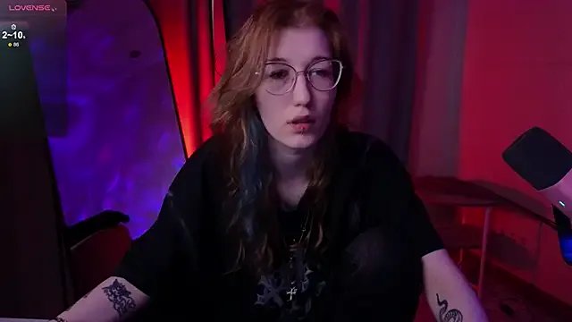 Freechat lissaros on StripChat