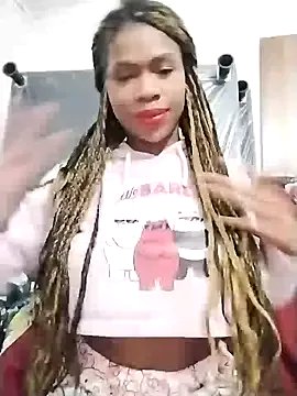 Freechat Little_angell0 on StripChat