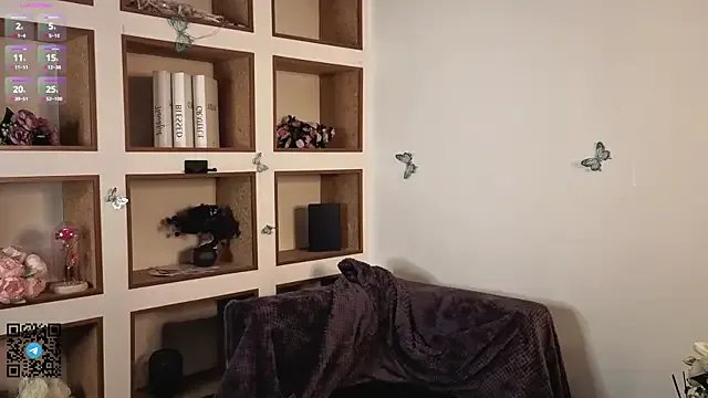 Freechat Little_rosy on StripChat