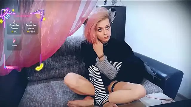 Freechat Littlepinkcat on StripChat