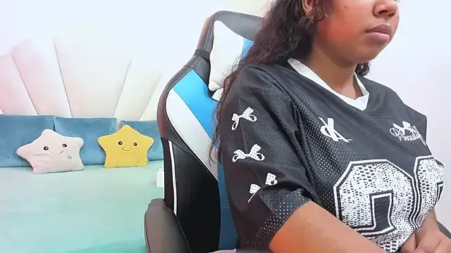 Lizzie_Williams_ on StripChat 