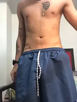 Private logannth on StripChat