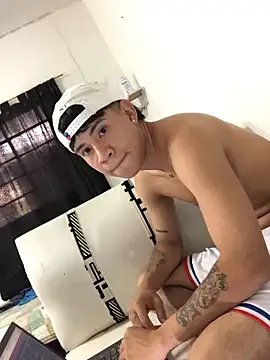 Private logannth on StripChat