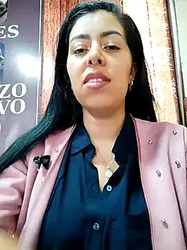 Luianna on StripChat