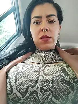 Luianna on StripChat