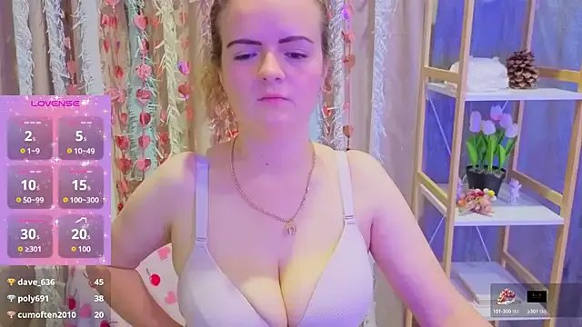 Private Luisa_Rosee on StripChat