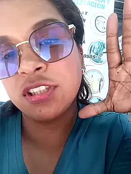 luna_hotxx23 model from sc