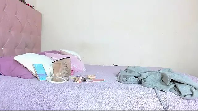 Freechat manumeow1 on StripChat