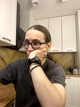 Freechat MartiniiSelenna on StripChat