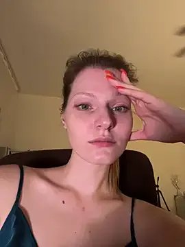 Freechat MaryHiggins on StripChat