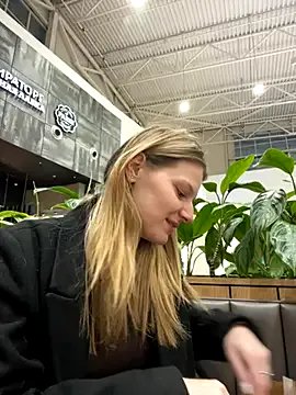 Freechat MaryHiggins on StripChat