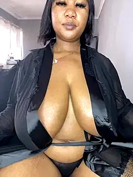 MayaPassion on StripChat 