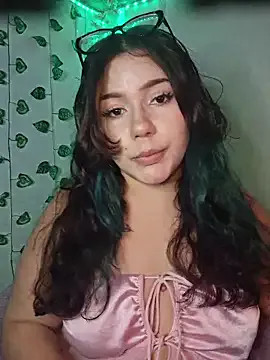 Freechat MegXo on StripChat