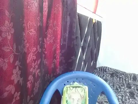 Freechat Melani_ebony on StripChat