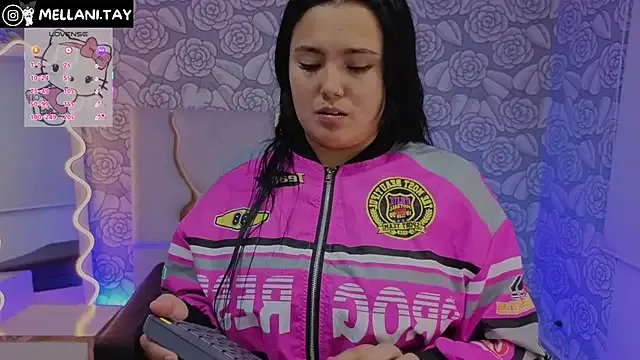 Freechat Mellani_tay on StripChat