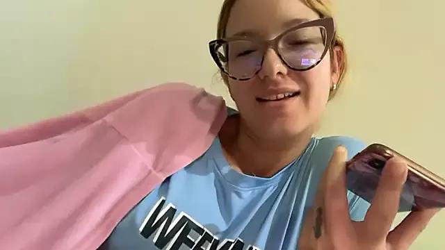 Mermaid-hana on StripChat 