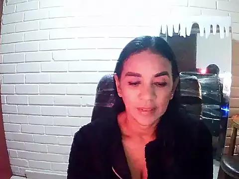 MiiaVelasquez — BAILE SENSUAL CORTO