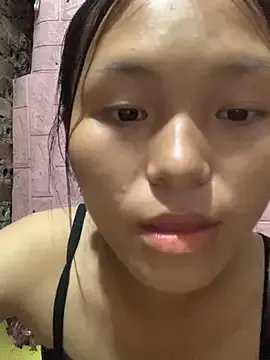 Freechat milo_bae on StripChat