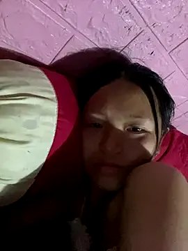 Freechat milo_bae on StripChat