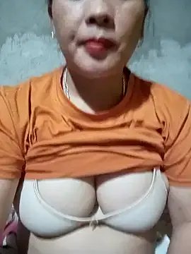 Freechat MinaYangon502 on StripChat
