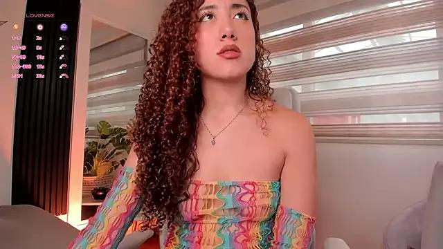 miss_catalinaa on StripChat 