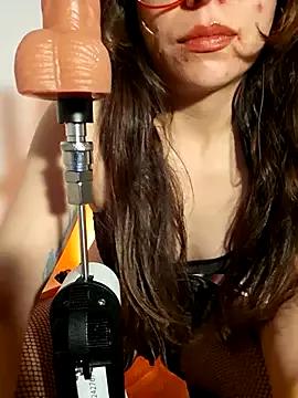 mmm-Virginia on StripChat 