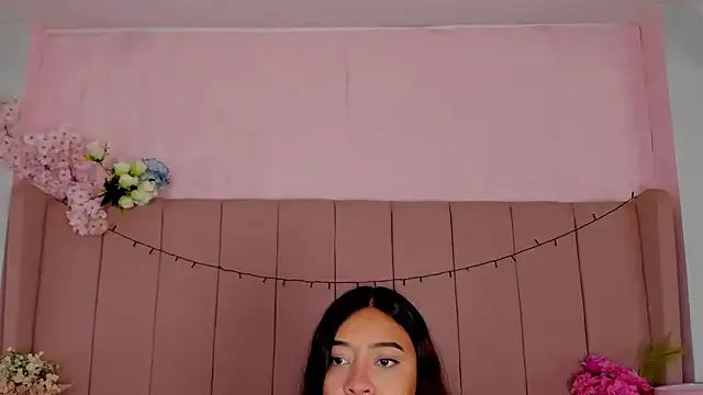 Private MollyBigBoobs12 on StripChat