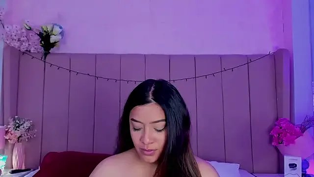 Private MollyBigBoobs12 on StripChat