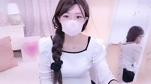 Group NAMI_s2 on StripChat