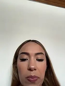 nikolevoshkie_ on StripChat