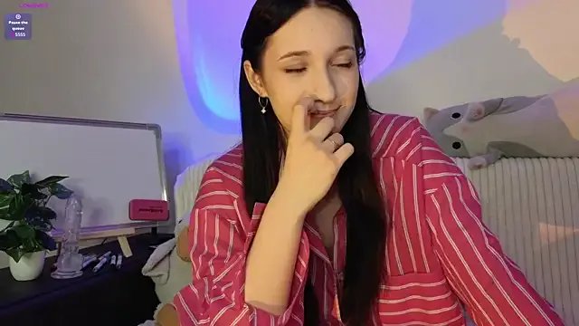 Freechat OdelynBagge on StripChat