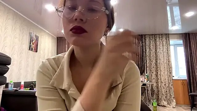 Freechat OliviaMoon_24 on StripChat