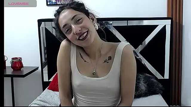 Freechat ORIANNA_BODMOD on StripChat