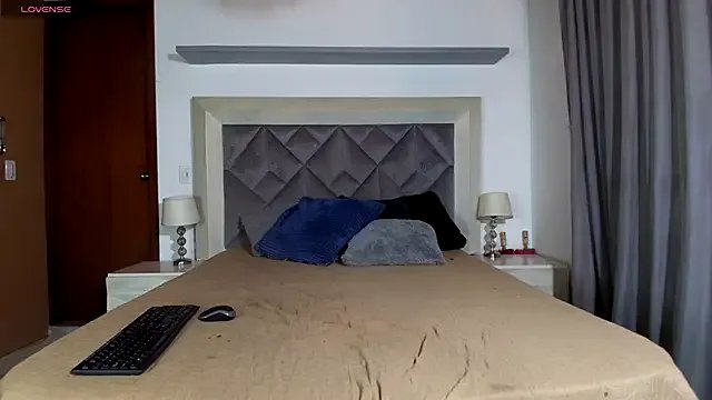 Freechat OurPerfectMix on StripChat