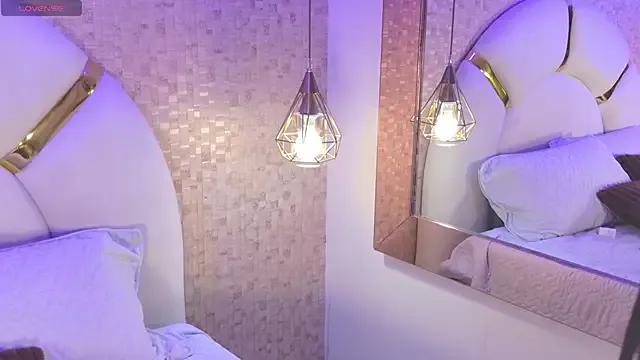 Freechat paulina_cano on StripChat