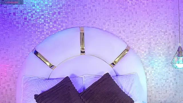 Freechat paulina_cano on StripChat