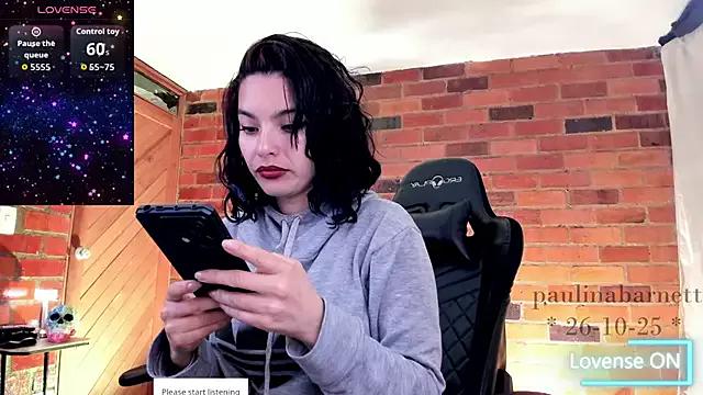 Freechat paulinabarnett- on StripChat