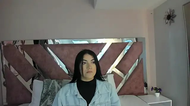 Freechat PaulinaDuarte on StripChat