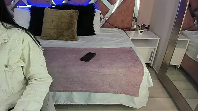 PaulinaDuarte — Fuck me very hard with your hard cock 