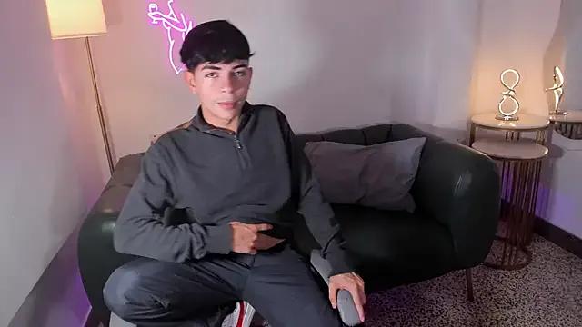 StripChat Peter_chase is Private Peter_chase — Private on StripChat