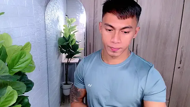 Freechat PinooyMilker on StripChat