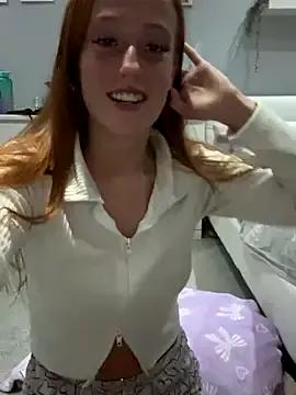 Poppy_frankie on StripChat