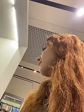 Freechat QuitieLia on StripChat