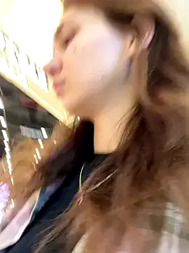 Freechat QuitieLia on StripChat