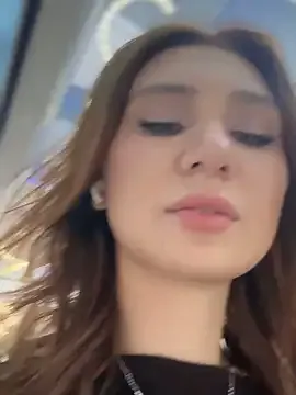 Freechat QuitieLia on StripChat