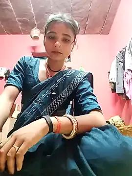 Freechat R_Roshni on StripChat