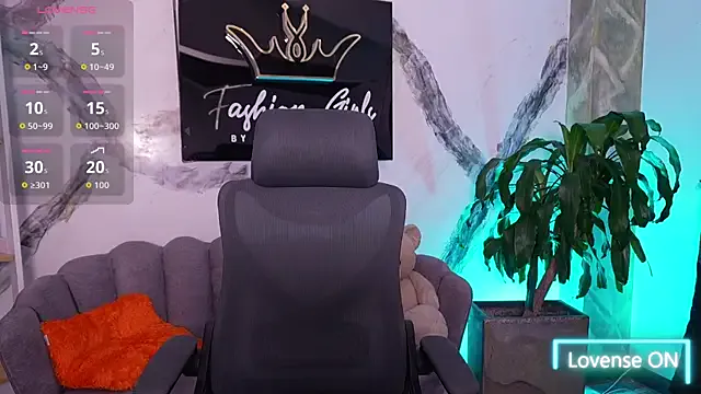 Freechat RenataMason on StripChat